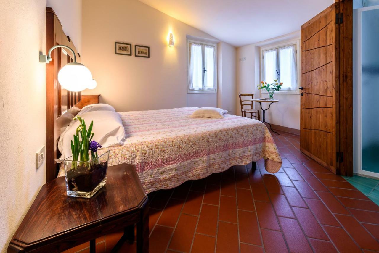 La Locanda Del Povero Diavolo Bed & Breakfast Torriana Exterior photo