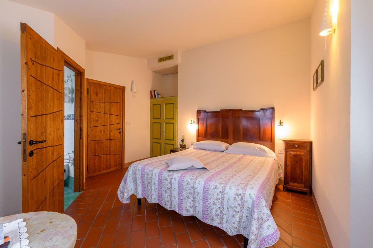 La Locanda Del Povero Diavolo Bed & Breakfast Torriana Exterior photo